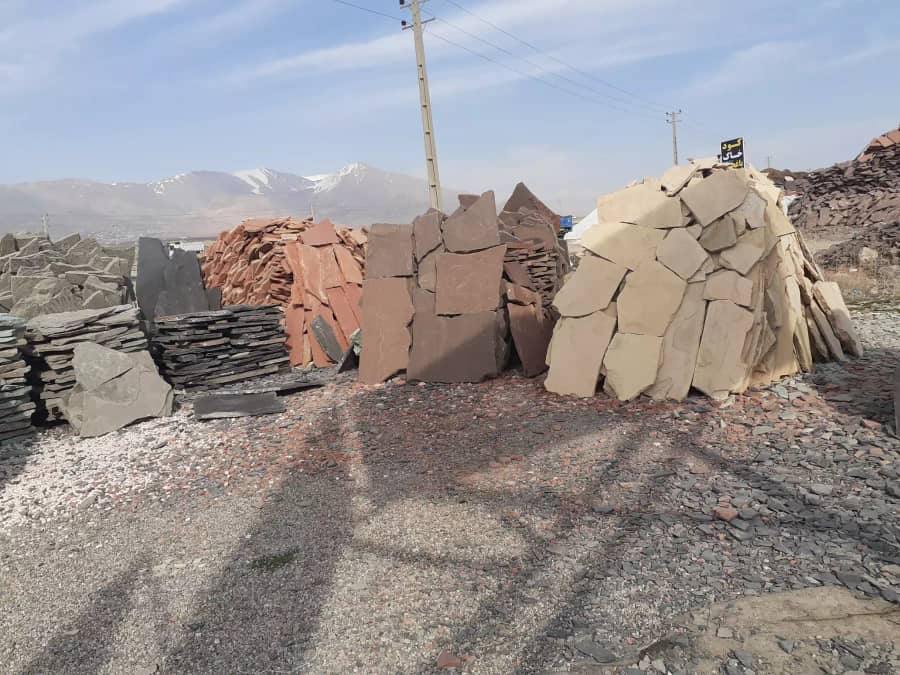 سنگ مالون محمدی در لواسان